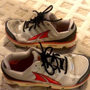 Altra Provision 2.5 Zero Drop Tennis Shoes